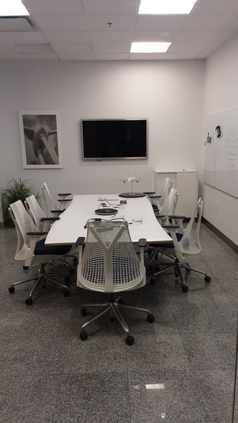 Keep Your Meeting Area Clean for Potential Customers or Staff Members with Brantley Solutions in Duluth, GA (1)